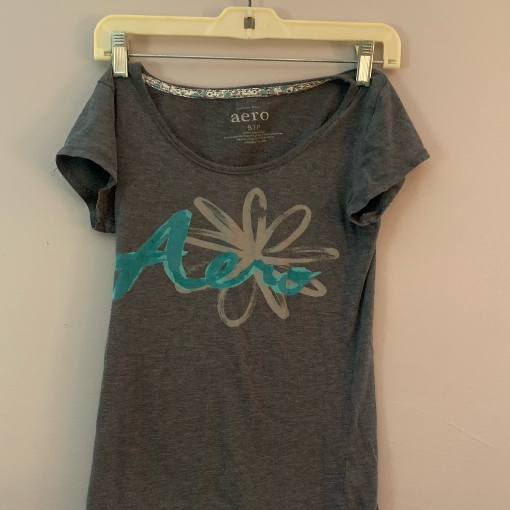 Aero tee ~ size s